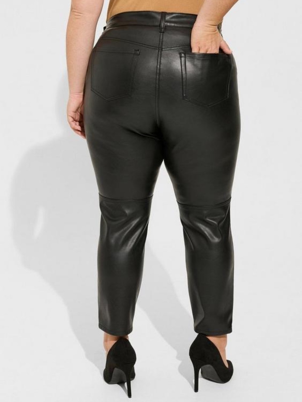 Torrid Perfect Skinny Faux Leather Mid Rise Pant‎ 16S - Picture 3 of 3